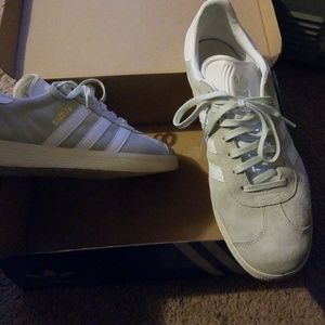 Adidas Gazelle size 10.5
